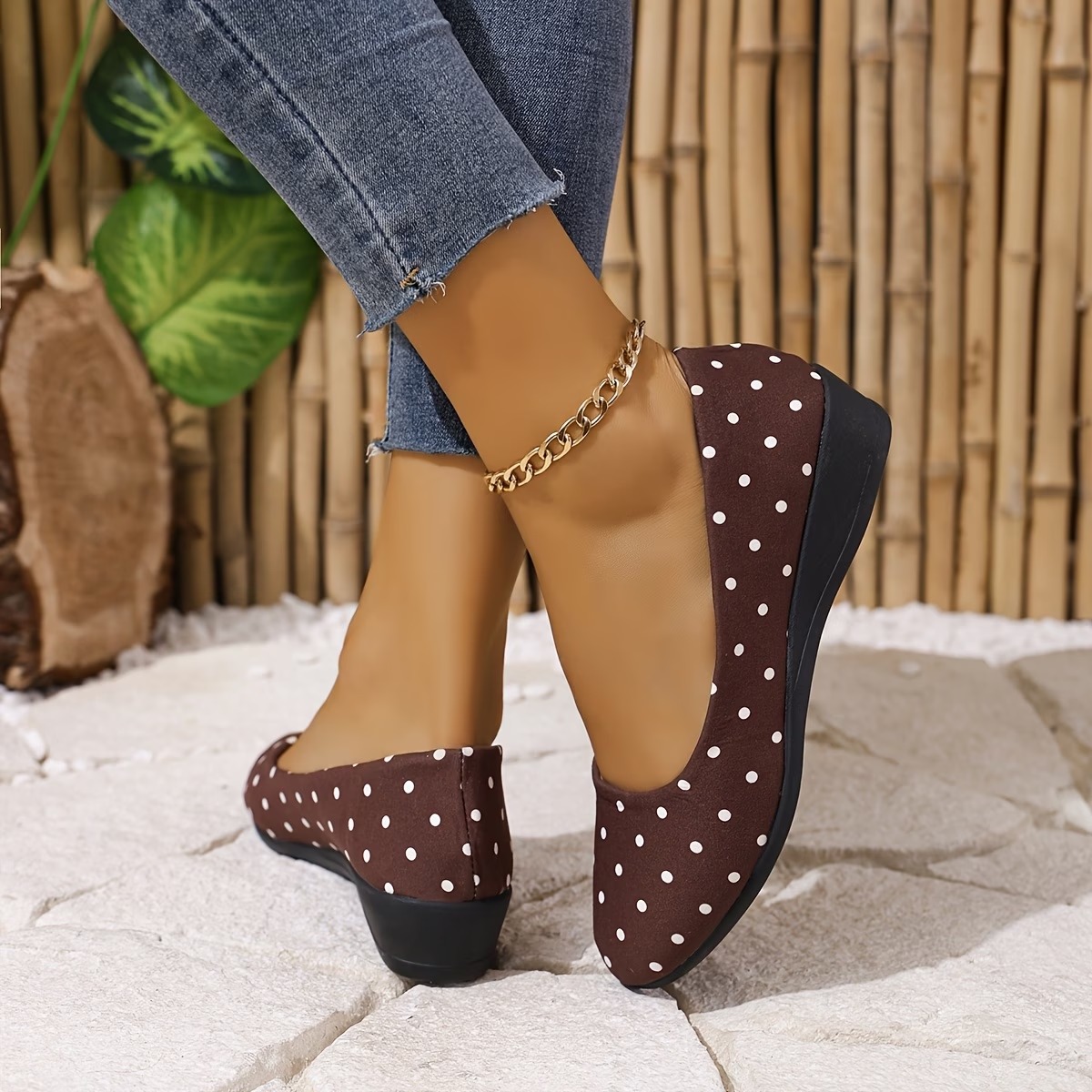Women's Elegant Polka Dot Round Toe Soft Sole Flat Shoes