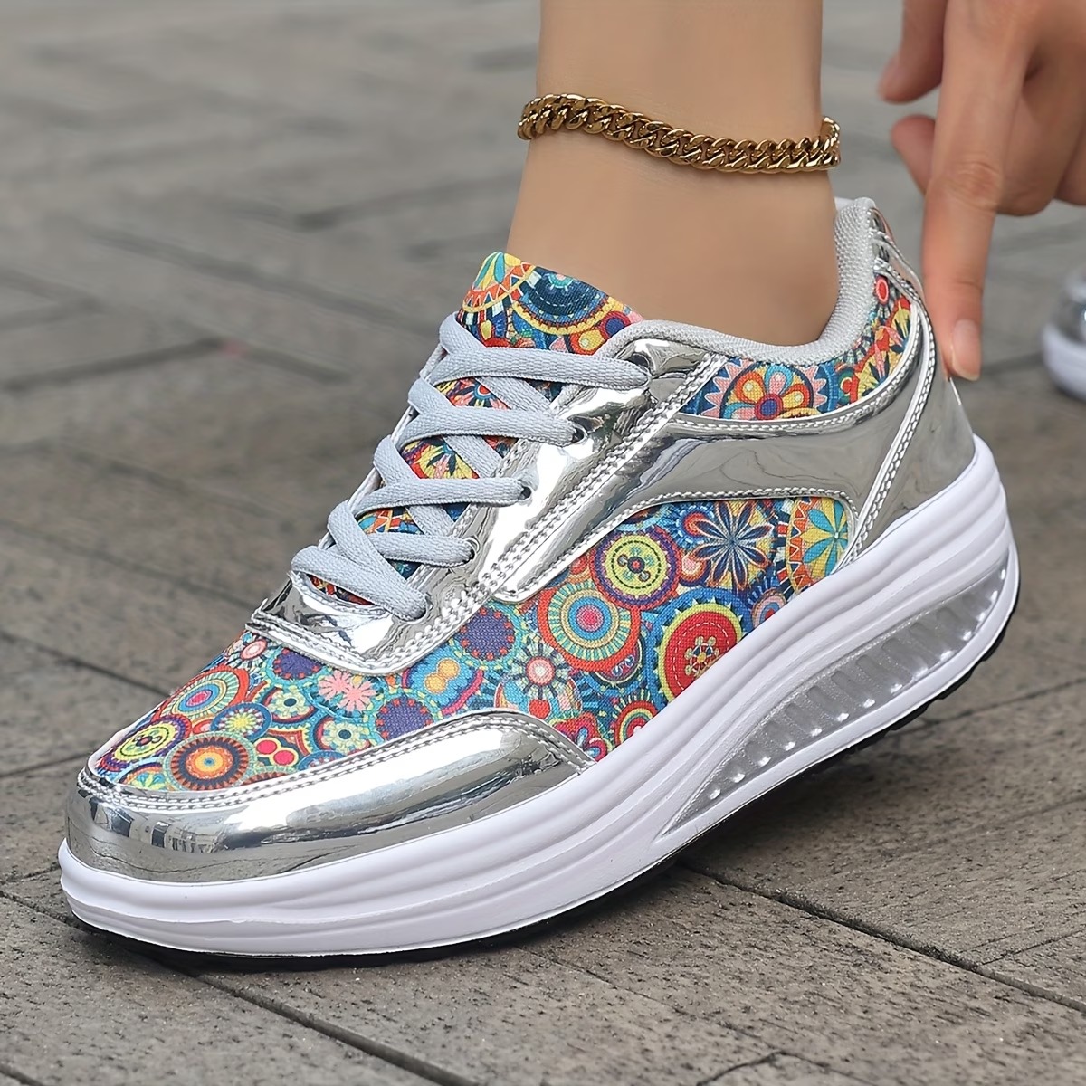 Women's Glossy Bohemian Style Outdoor Sports Shoes