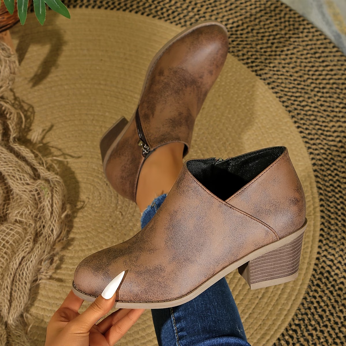 Women's Classic American Western Style Ankle Boots