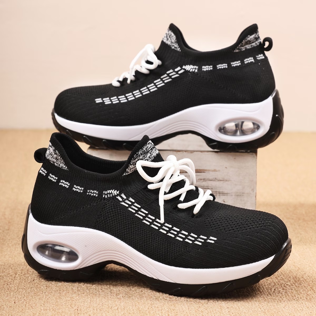 Women's Comfortable and Height-increasing Casual Shoes