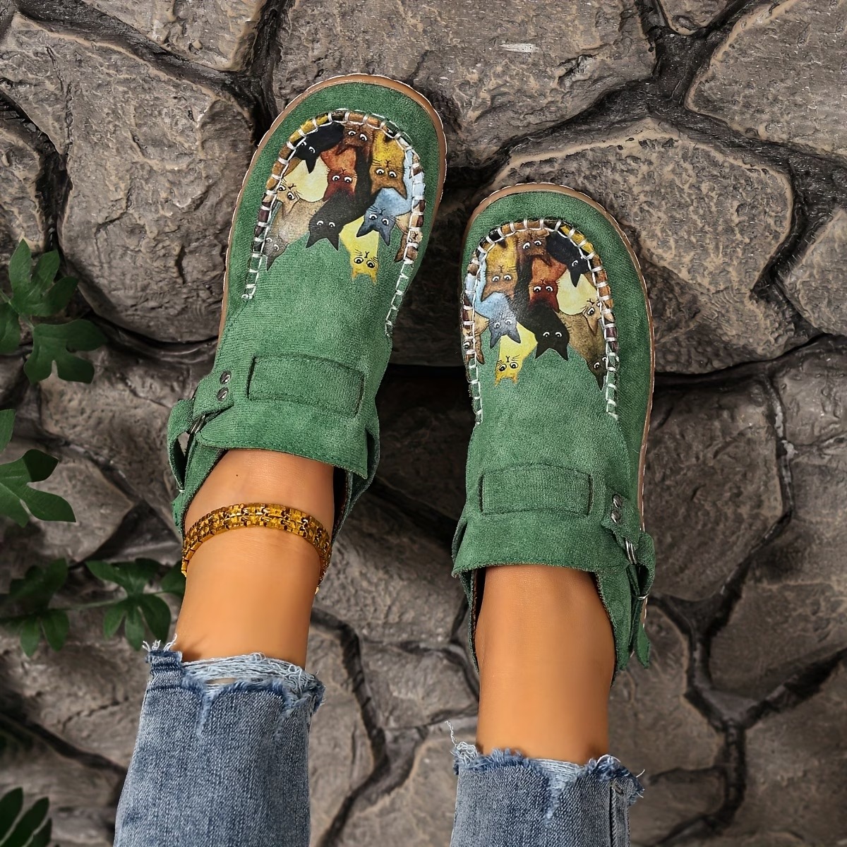 Women's Slip-on Retro Kitten-Print Lightweight Shoes