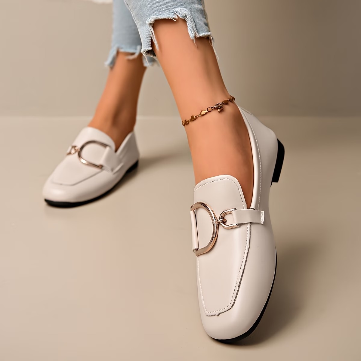 Women's Metal D-Ring Comfortable Casual Loafers