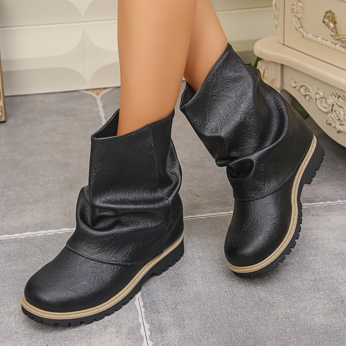 Women's Hidden Height-increasing Wedge-heeled Mid-calf Boots