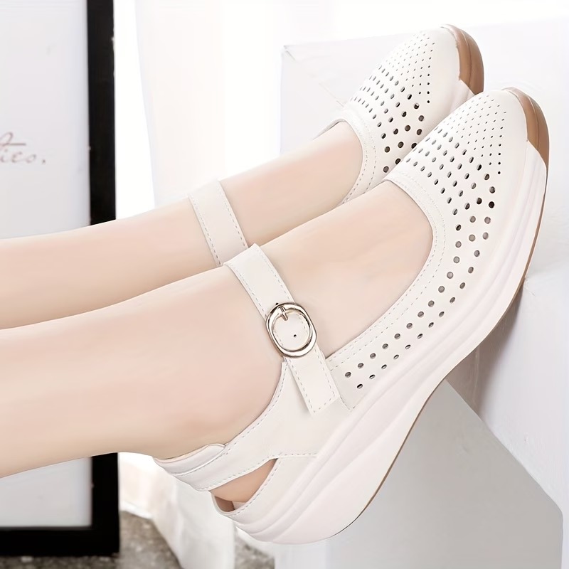Women's Thick-Soled Height-Increasing Casual Sports Shoe