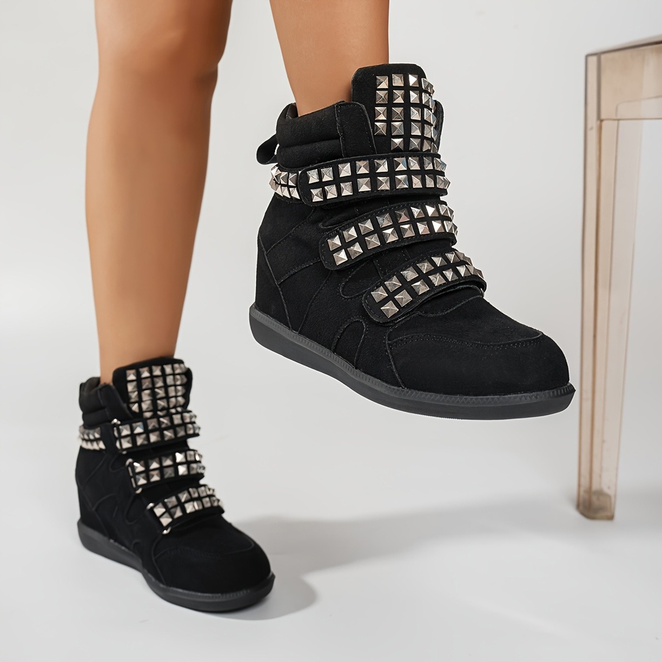 Women's Inner Height-Increasing Rivet-Decorated Short Boots