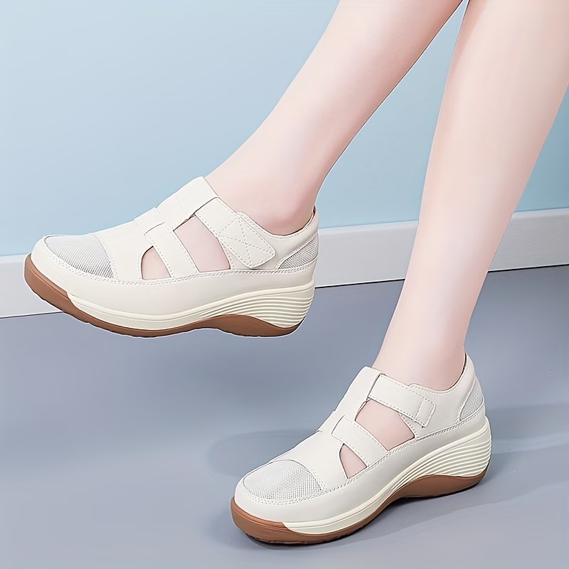 Women's Breathable Lightweight Low-Top Round Toe Casual Shoes