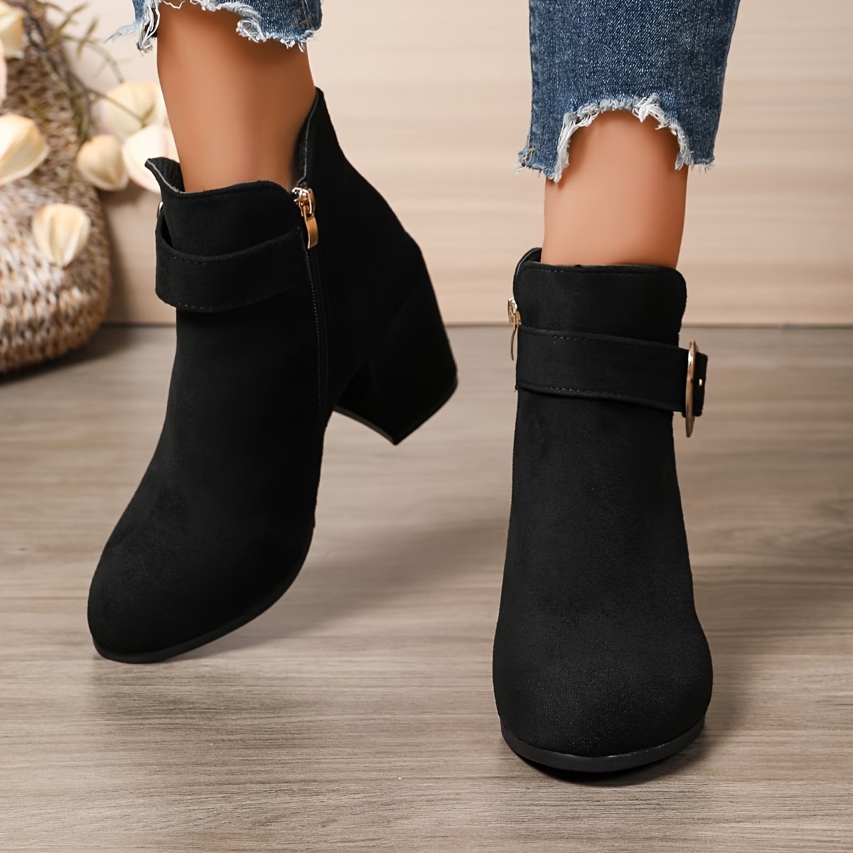 Women's Fashion Chunky High-Heeled Boots with Elegant Side Zipper