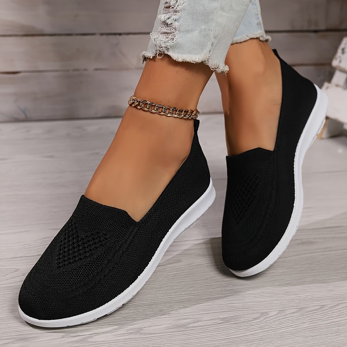 Women's Solid Color Knitted Sneakers