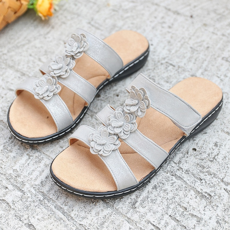 Women's Summer Flat Lightweight and Breathable Sandals , Casual Outdoor Shoes for Commuting or Vacation