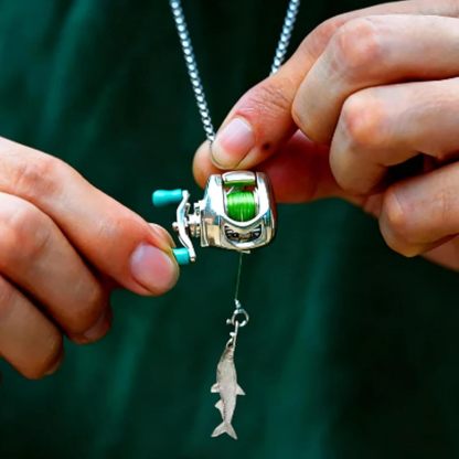 🎣Mini Fishing Reel Necklace with Premium Gift Box