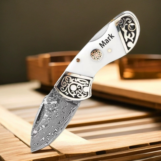 Artisan-Crafted 512-Layer Damascus Steel Boning Folding Knife – Custom Hand Engraving Available