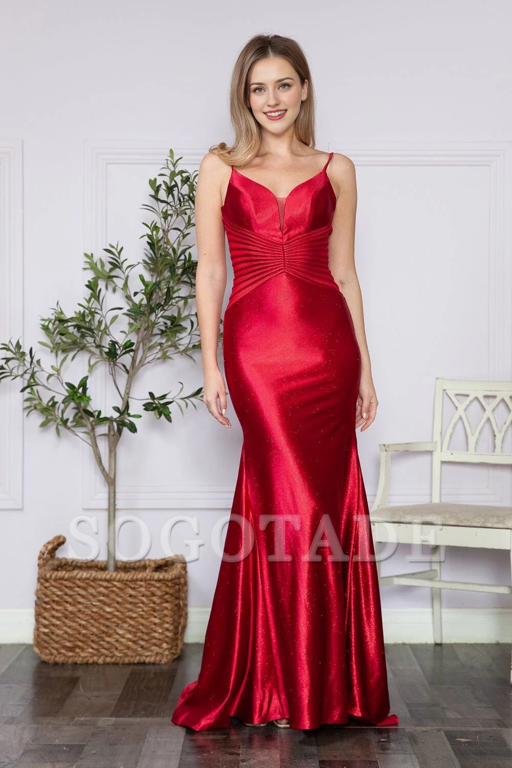 Fitted skirt sparkling plain weave knit long sleeveless V-neck dress