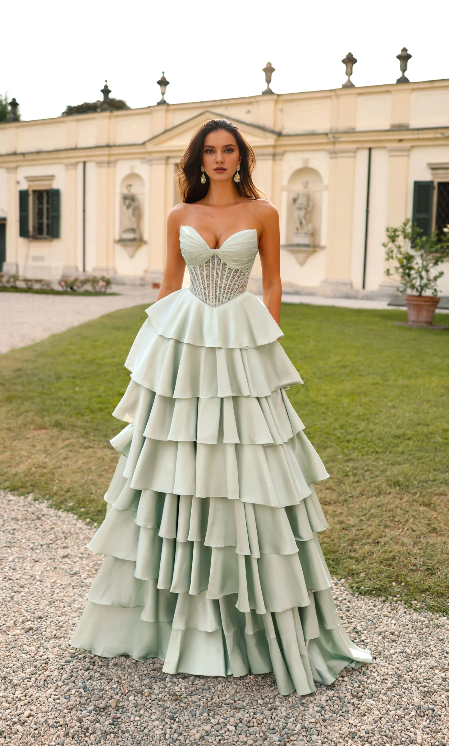 Satin chiffon strapless A-line evening gown backless tight corset ruffled skirt long formal dress