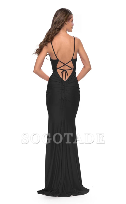Deep V-neck tight corset with sleeveless thin shoulder straps and floor length Prom dress