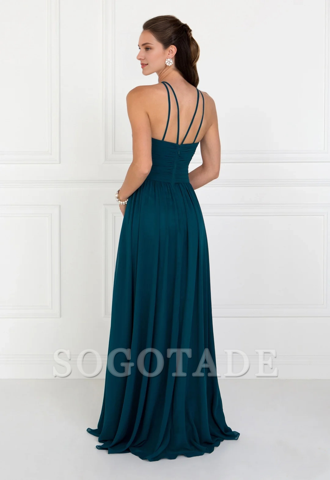 Versatile pleated chiffon long dress