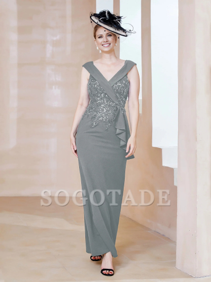 V-neck sleeveless and ground mother of the bride dress