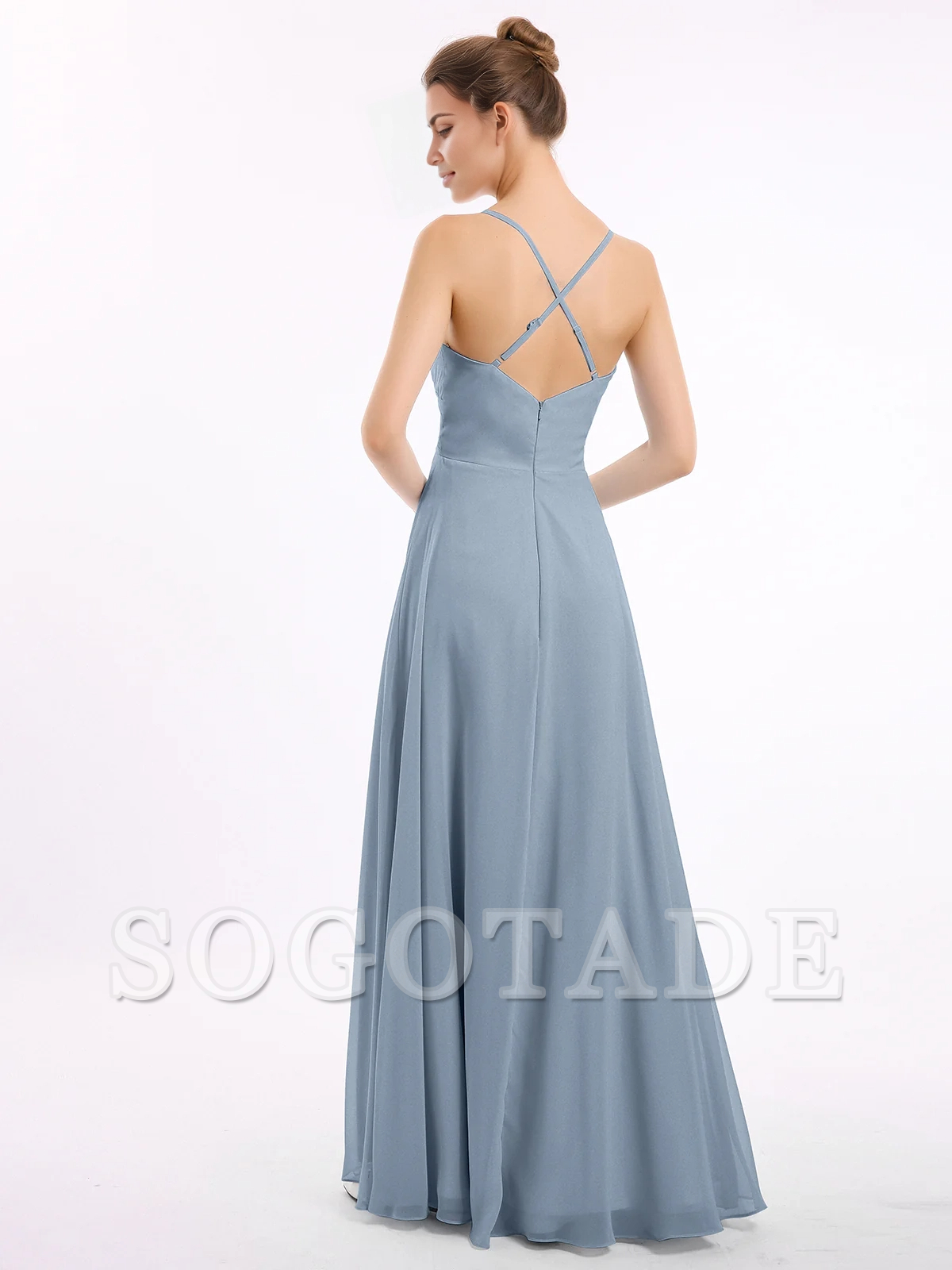 Thin shoulder strap V-neck chiffon dress