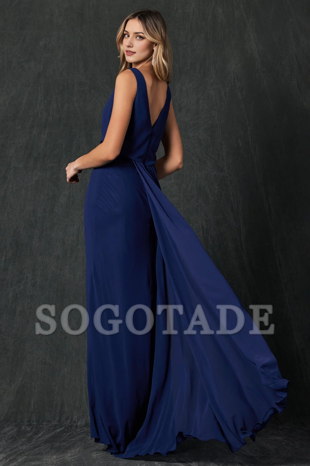 Sleeveless fit long hooded collar chiffon flowing trailing skirt dress