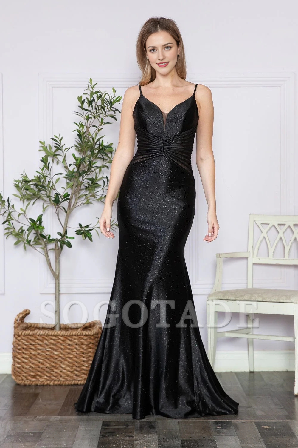 Fitted skirt sparkling plain weave knit long sleeveless V-neck dress