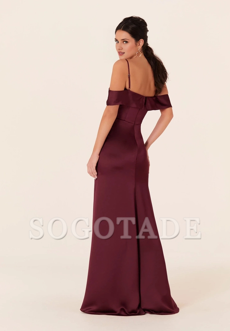 Thin shoulder strap satin off shoulder collar front skirt slit bridesmaid dress