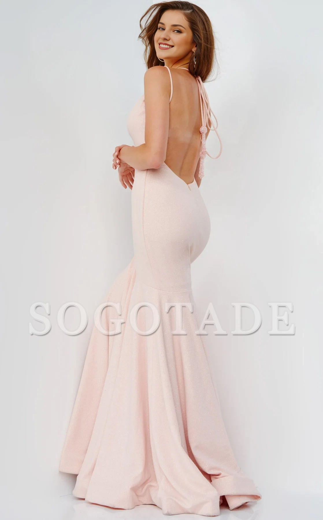 Mermaid V neckline thin shoulder straps backless and floor length evening dress