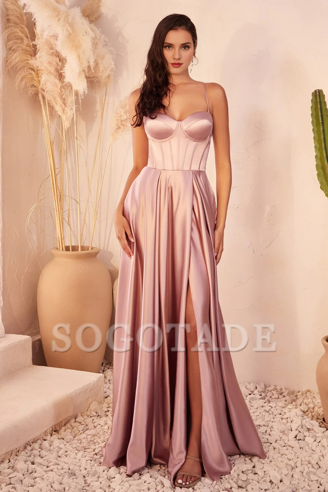A-line slit skirt satin long sleeveless tight corset dre