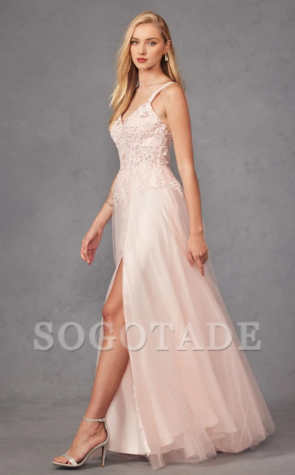 Thin shoulder strap V-neck backless lace decal sheer side slit and floor length Prom dress