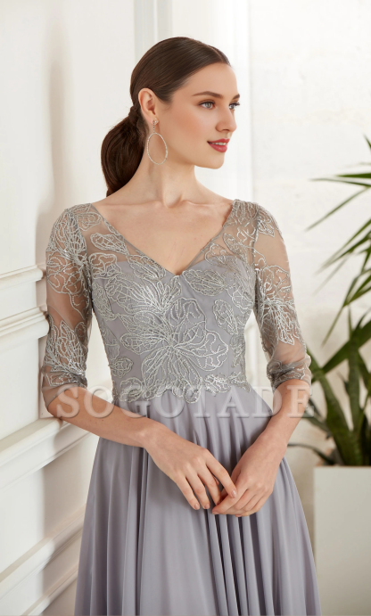 Chiffon lace illusion collar flowing formal long style mothers of the bride dresses