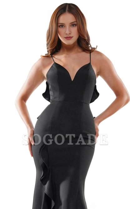 V-neck slim shoulder strap sleeveless tight corset with side slits and floor length evening gown