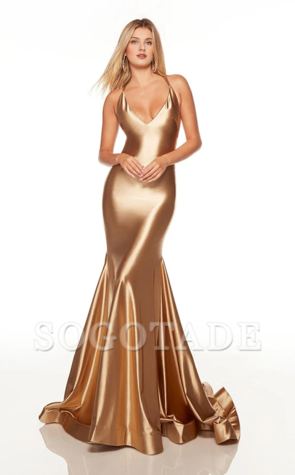 Deep V-neckline thin shoulder straps satin tight corset and floor length Prom dress