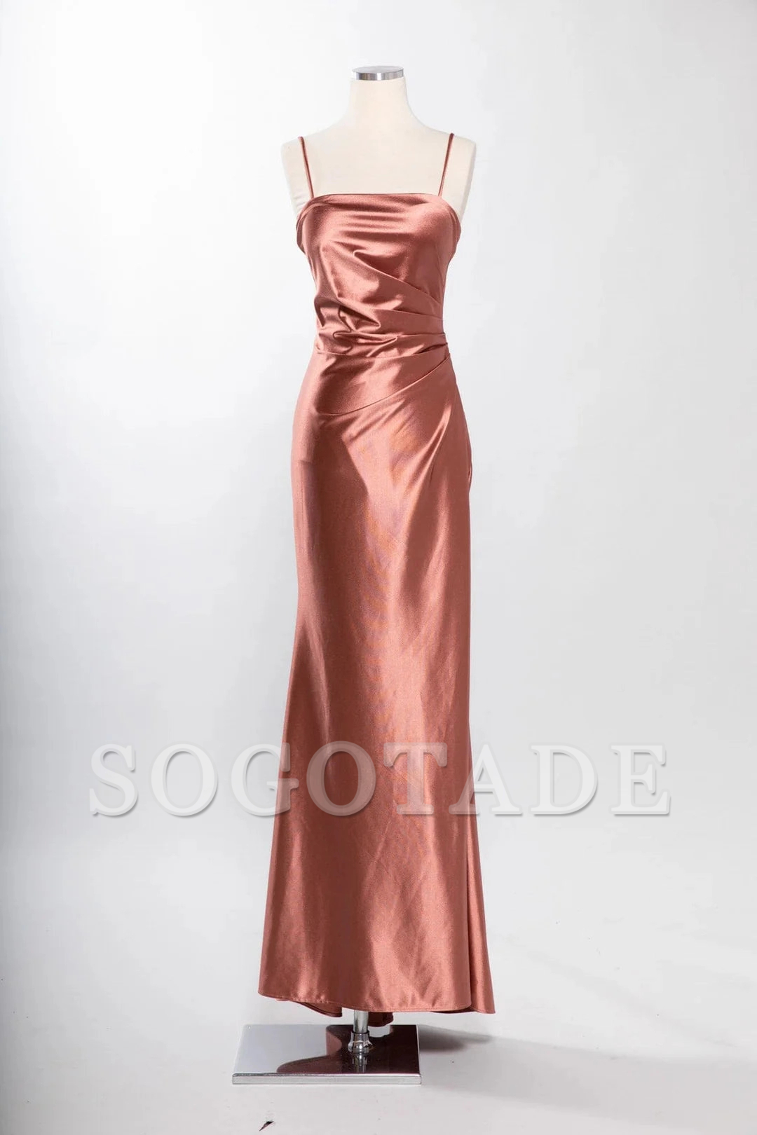 Fitted slit skirt rectangular collar satin dress