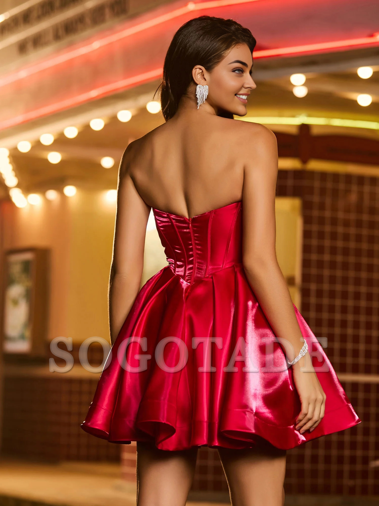 Sleeveless Sweetheart Sparkle Homecoming Dress