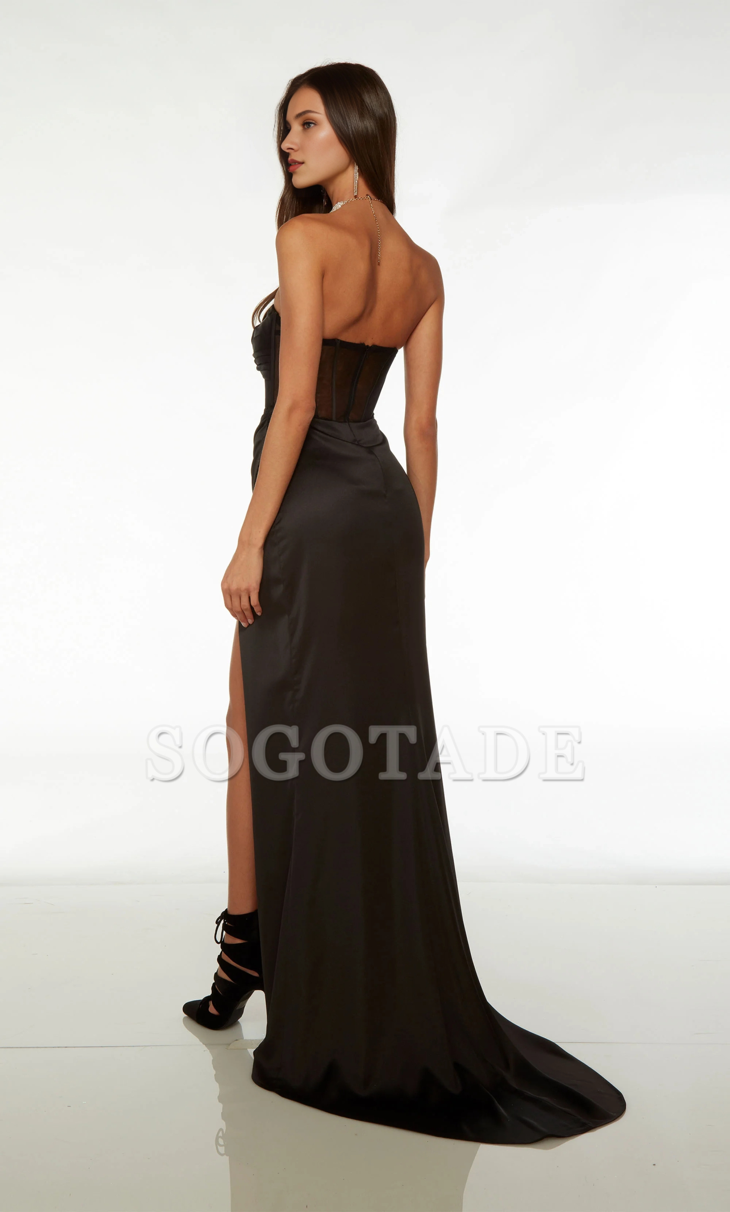 Satin chicken heart neckline straight tube evening dress backless tight corset side slit long formal dress