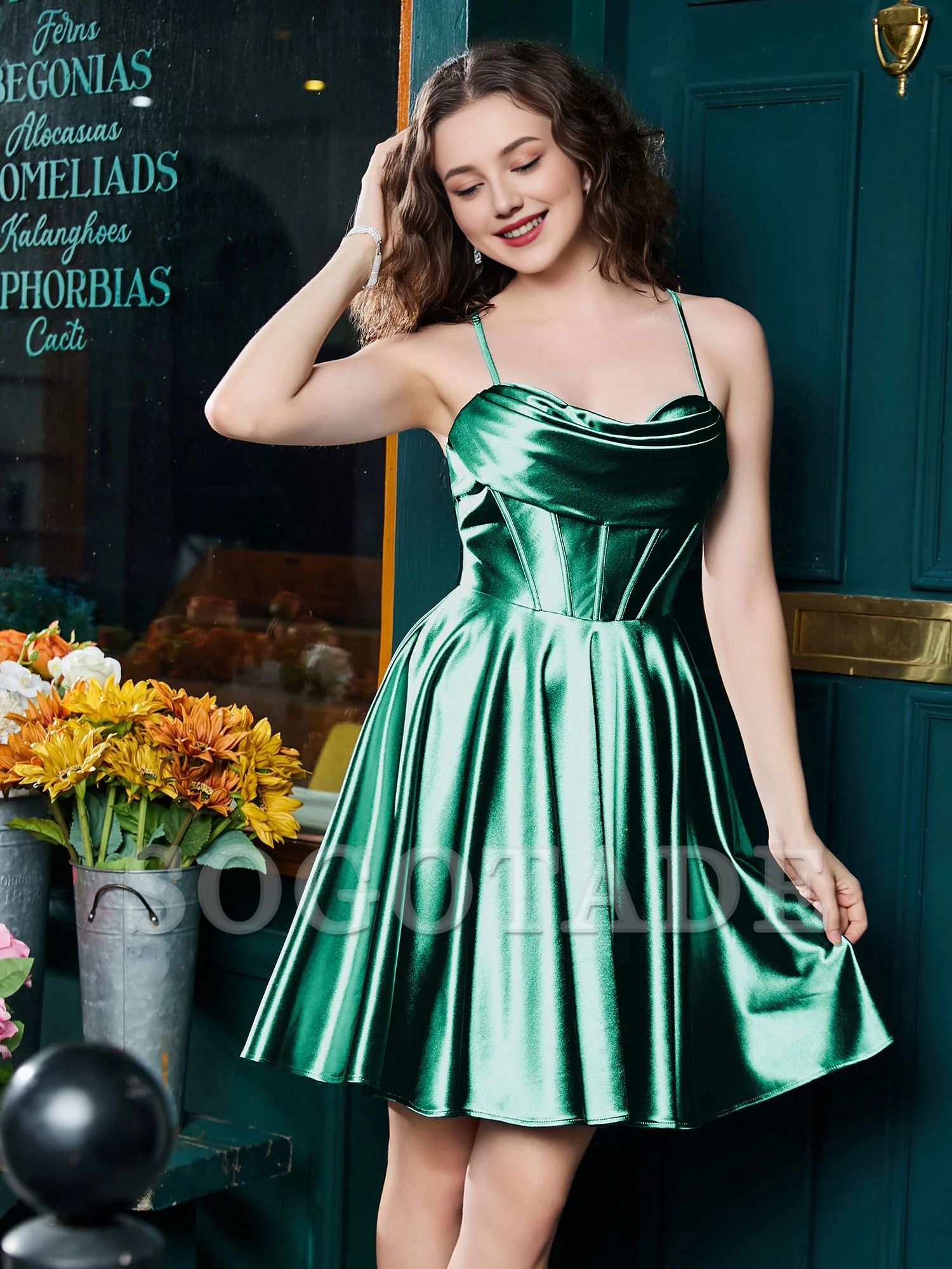 Thin shoulder strap tied with  satin mini Homecoming dress