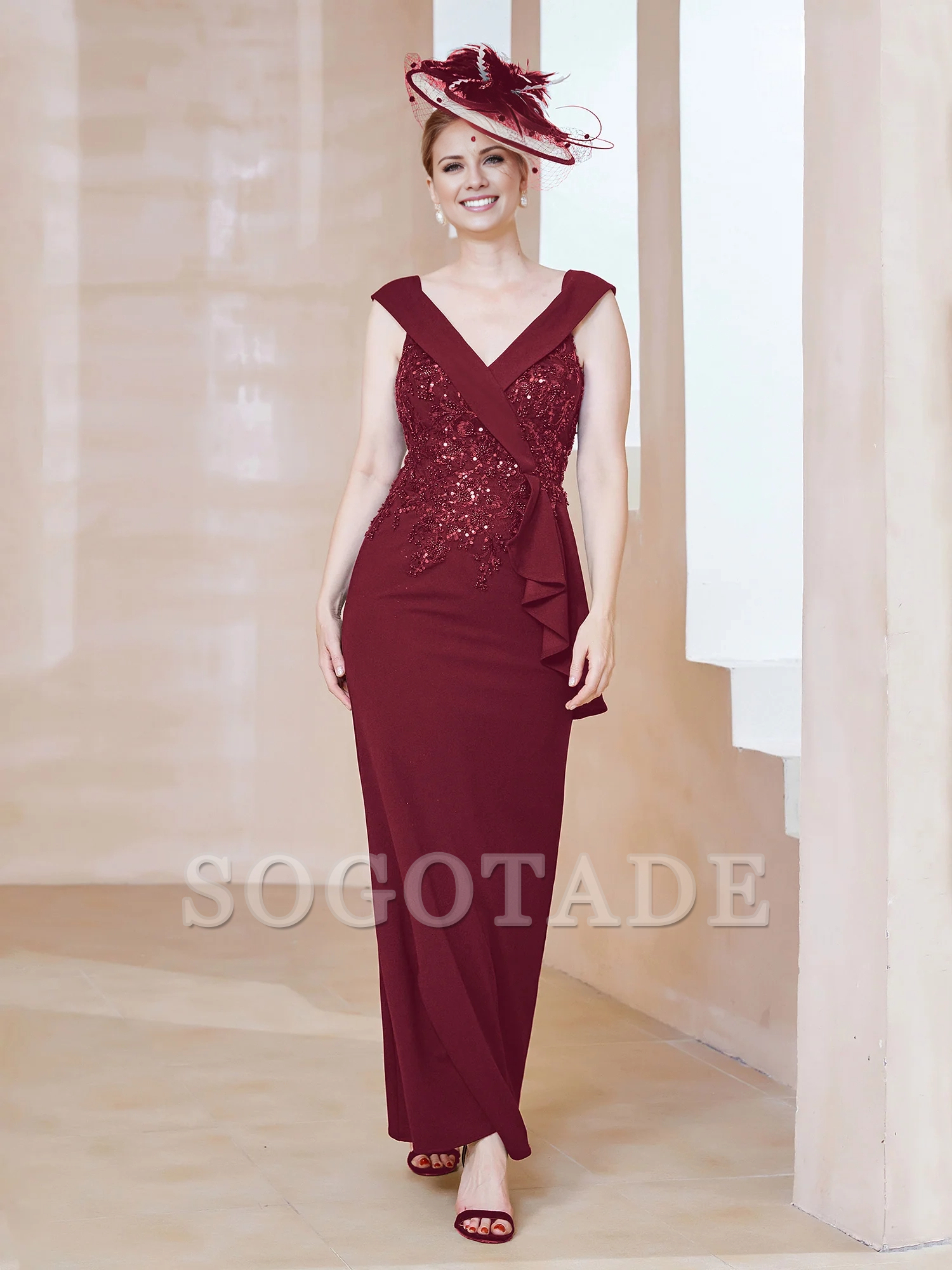 V-neck sleeveless and ground mother of the bride dress