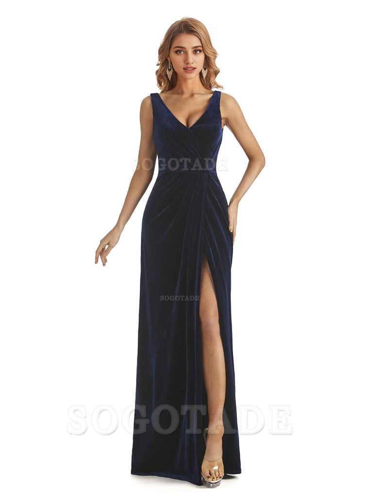 V-Neck Sexy Side Slit Spaghetti Straps Pleated Velvet Long Bridesmaid Dresses Formal Wear Dresses