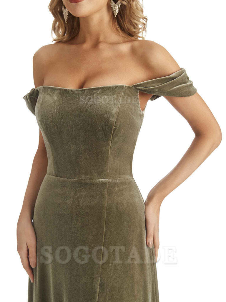 Elegant Mermaid Off The Shoulder Unique Velvet Side Slit Backless Long Bridesmaid Dresses Formal Wear Dresses