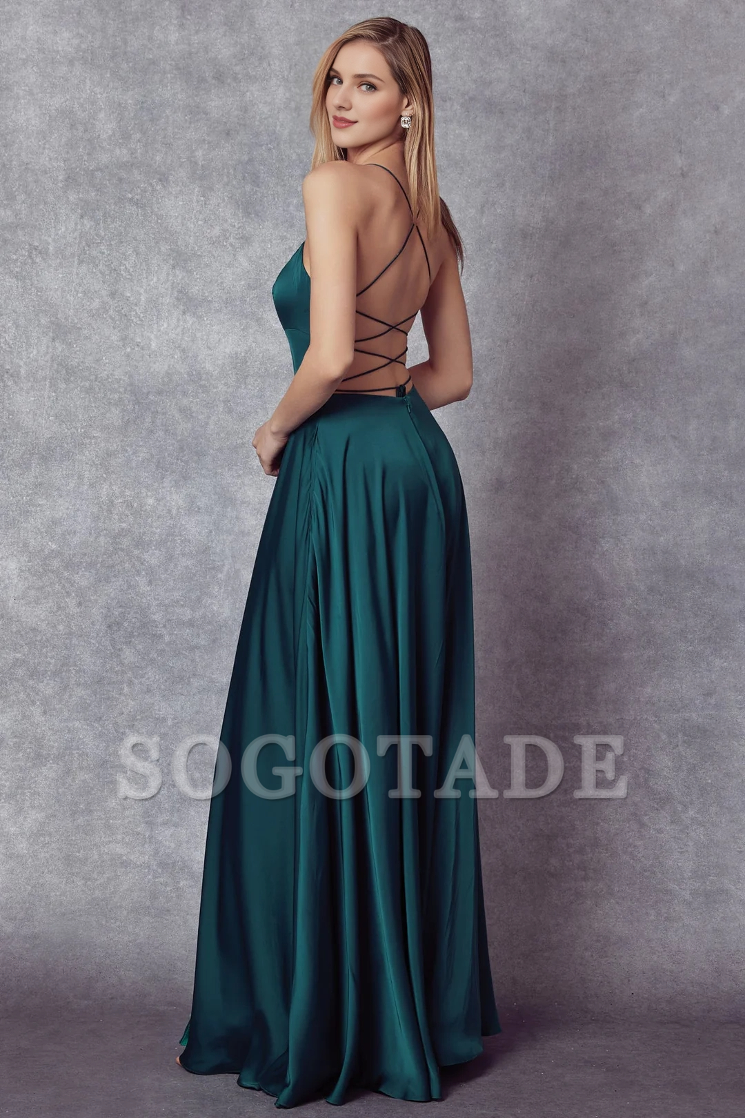 A-line sleeveless hollow leg slit trailing skirt dress