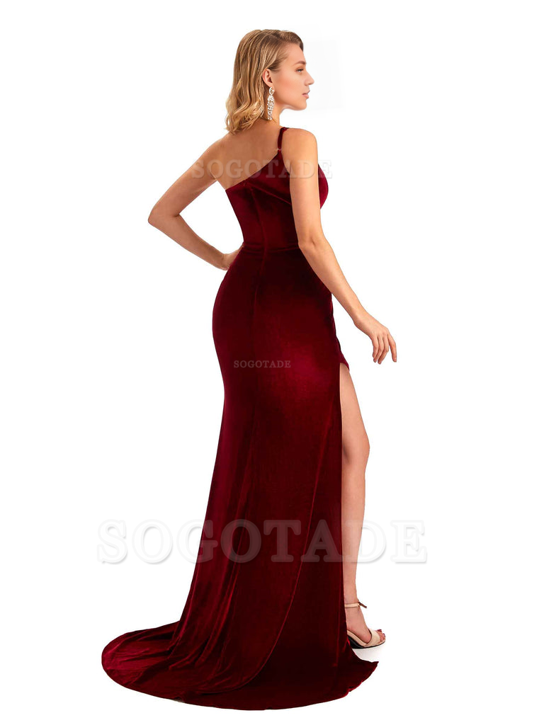 Sexy Side Slit Mermaid Spaghetti Straps One Shoulder Formal Velvet Long Bridesmaid Dresses