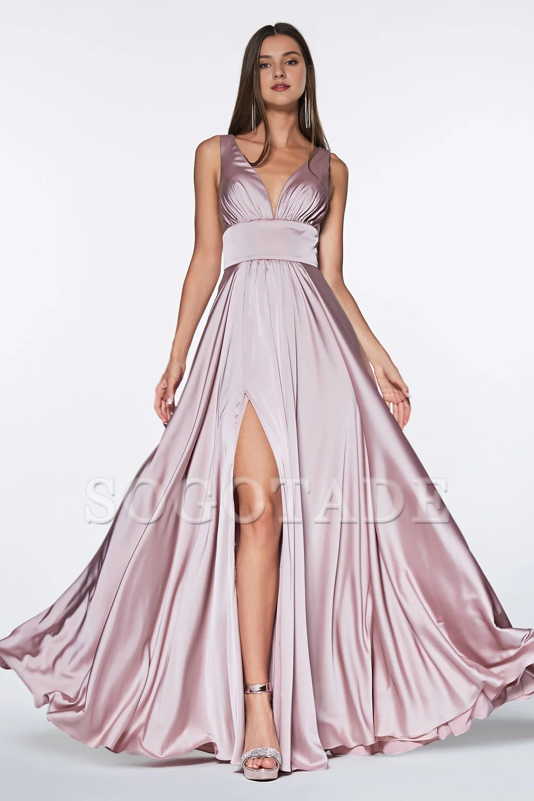 Leg slit long sleeveless V-neck dress