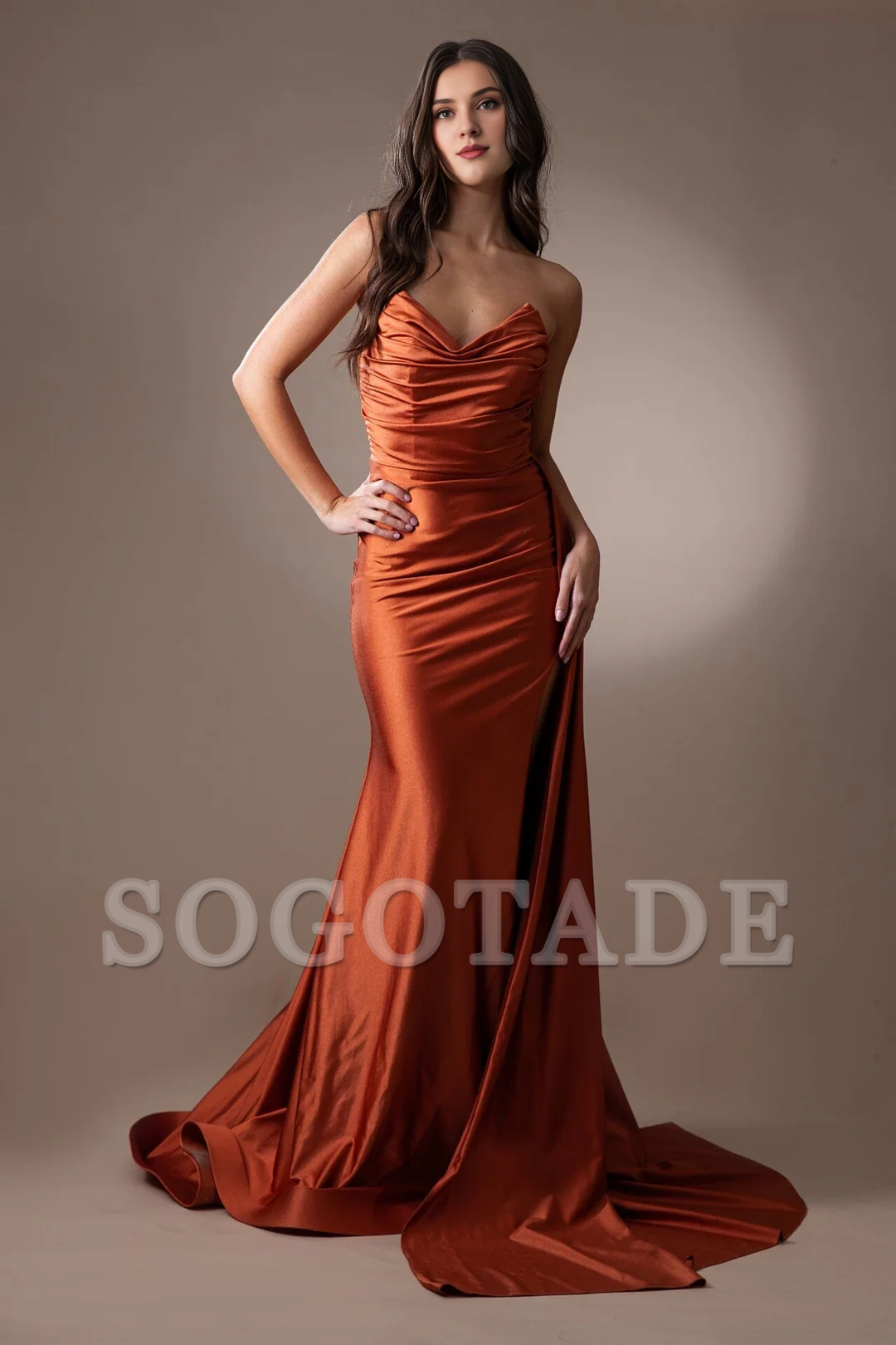 Fitted slit skirt pleated strapless long dress