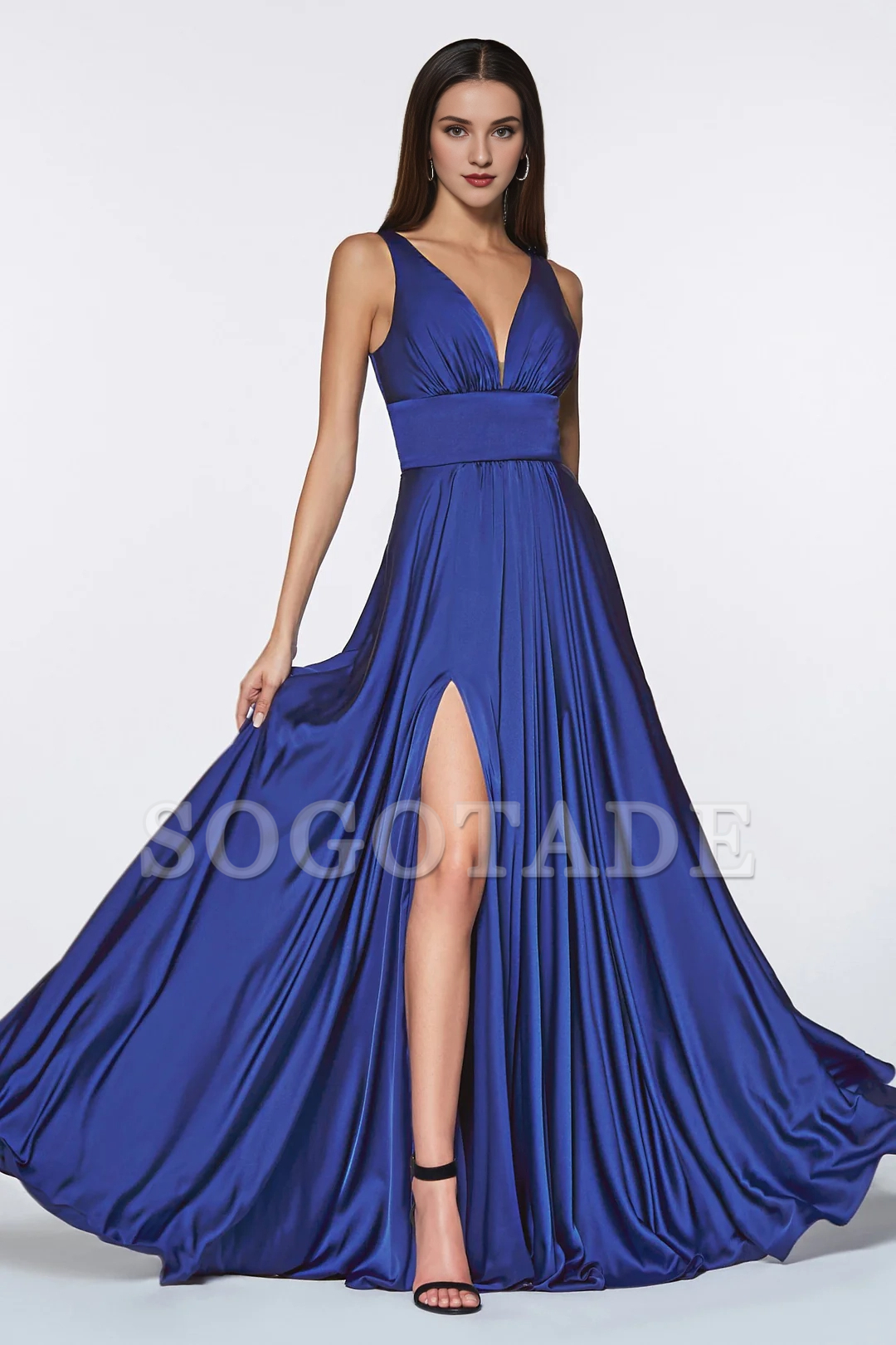 Leg slit long sleeveless V-neck dress