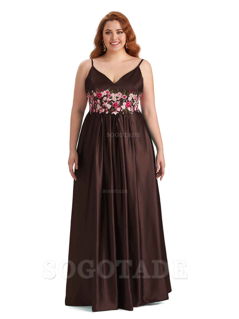 Unique Lace Spaghetti Straps Sleeveless Soft Satin Long Plus Size Bridesmaid Dress For Wedding