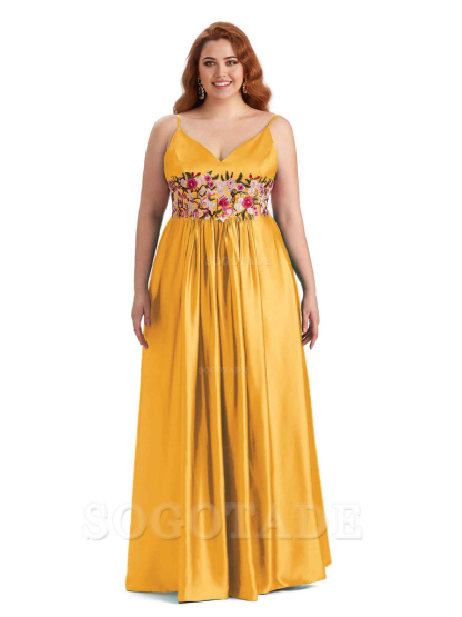 Unique Lace Spaghetti Straps Sleeveless Soft Satin Long Plus Size Bridesmaid Dress For Wedding