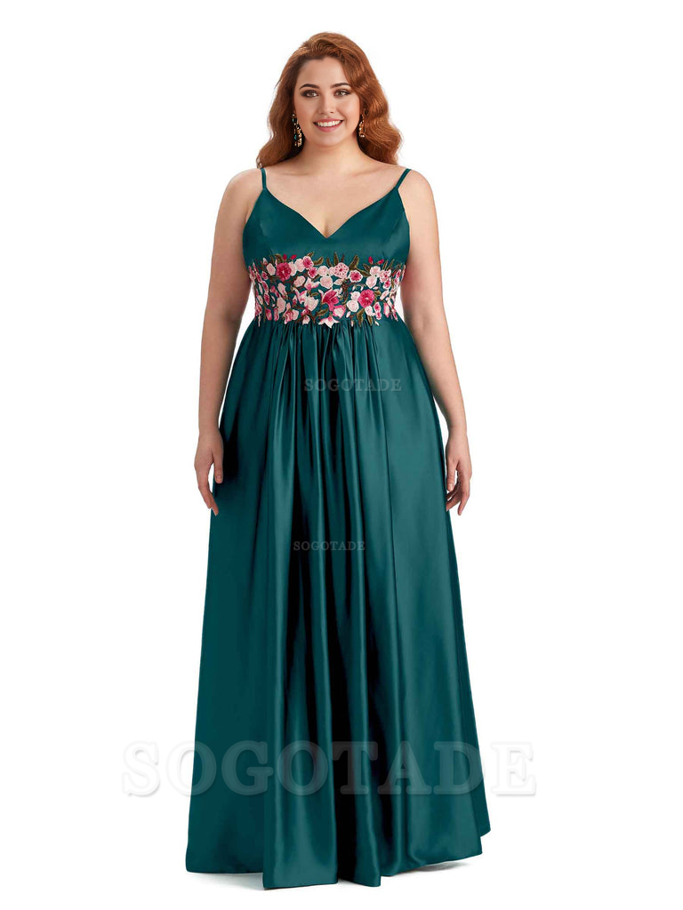 Unique Lace Spaghetti Straps Sleeveless Soft Satin Long Plus Size Bridesmaid Dress For Wedding