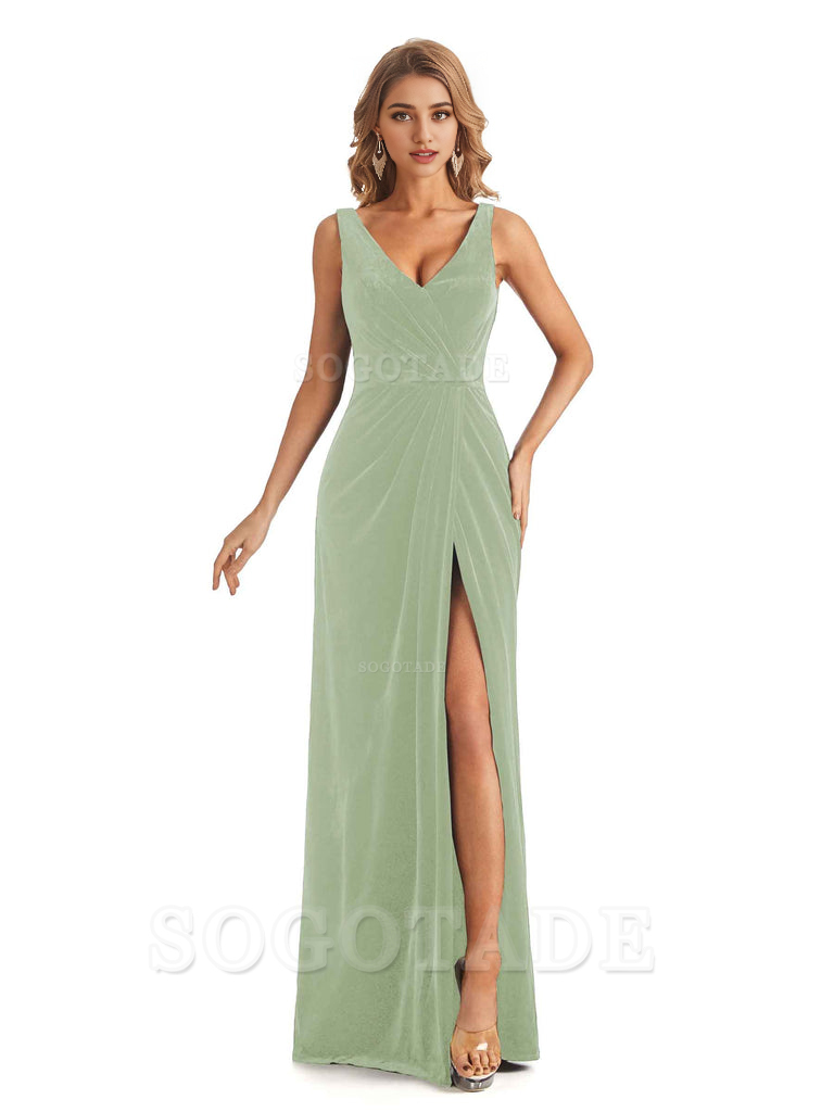 V-Neck Sexy Side Slit Spaghetti Straps Pleated Velvet Long Bridesmaid Dresses Formal Wear Dresses