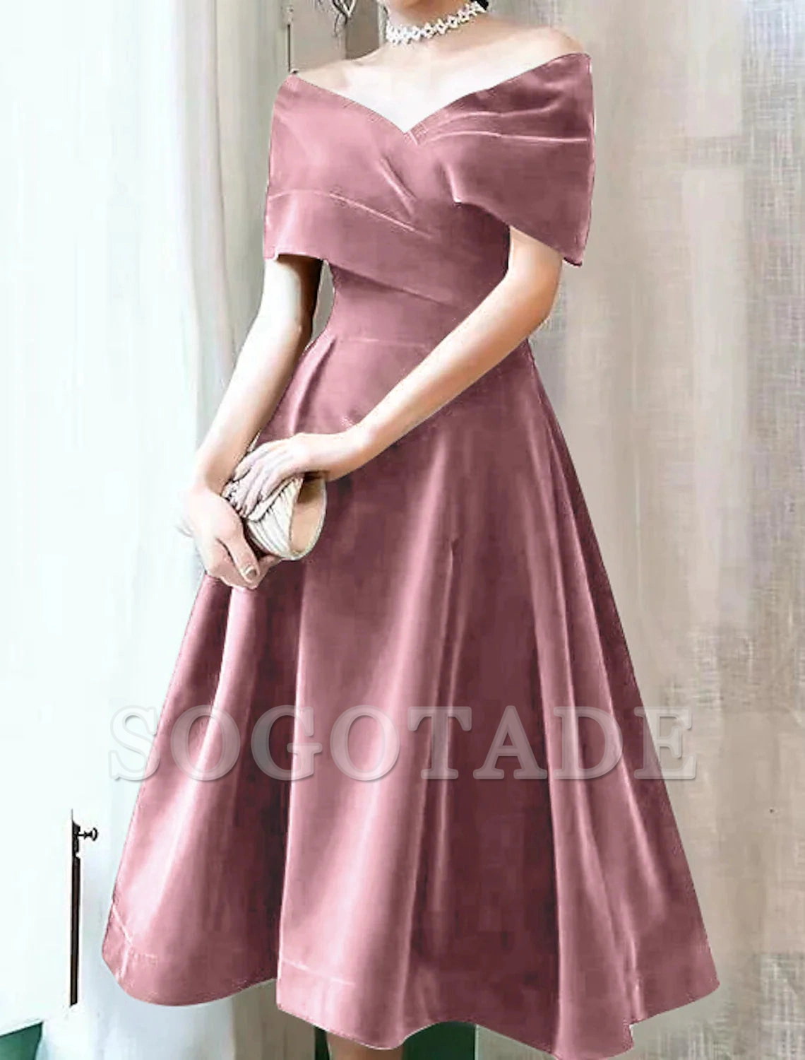 A-Line Cocktail Black Dress 1950s Dress Christmas Red Green Dress Fall Wedding Guest Dress Knee Length Short Sleeve Off Shoulder Velvet with Pleats Pure Color-SOGOTADE