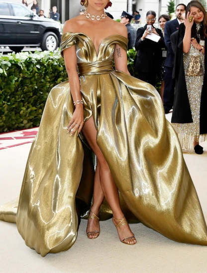 A-Line Evening Gown Celebrity Style Dress Carnival Christmas Red Green Dress Floor Length Sleeveless Off Shoulder Satin with Ruched 2024-SOGOTADE