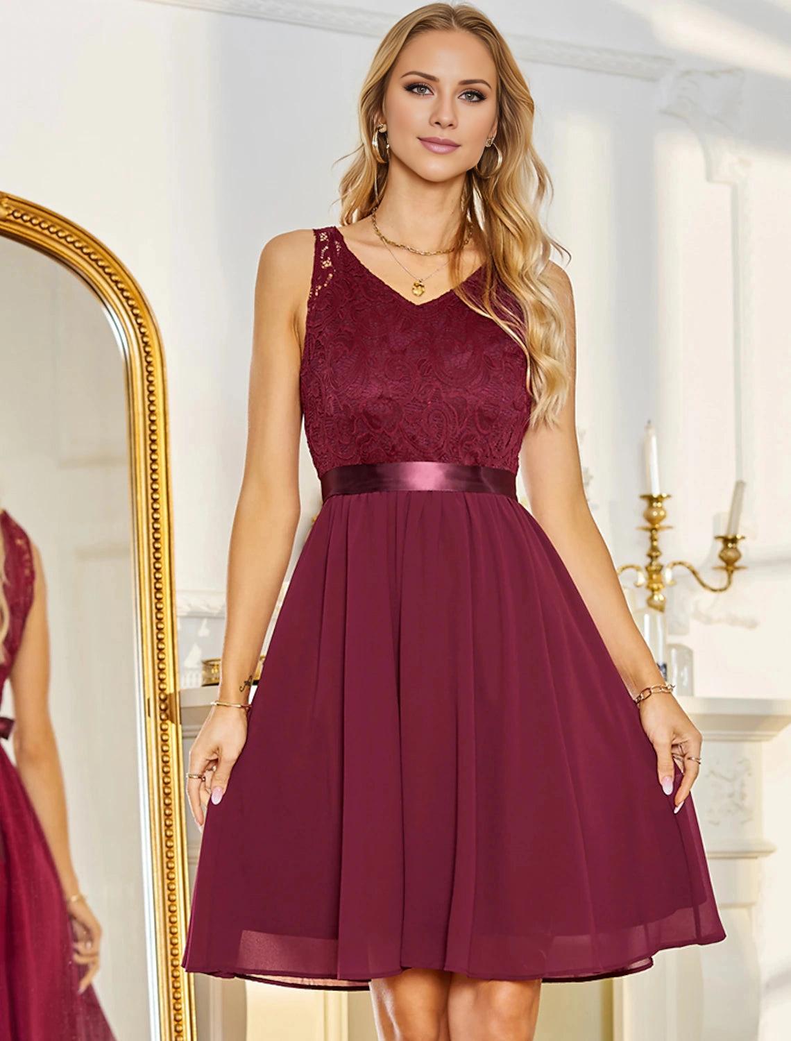 A-Line Cocktail Dresses Vintage Dress Party Wear Cocktail Party Knee Length Sleeveless V Neck Chiffon with Pleats-SOGOTADE