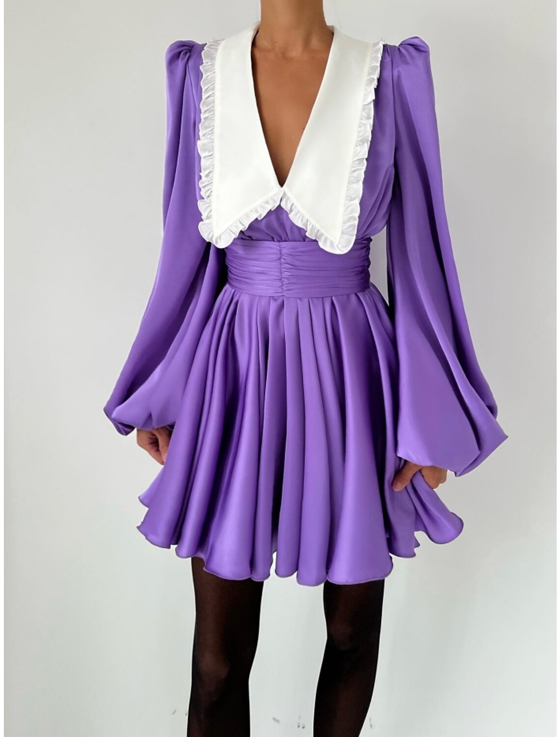 A-Line Homecoming Dresses Vintage Dress Homecoming Short / Mini Black Dress Long Sleeve V Neck Satin with Pleats Ruched Ruffles-SOGOTADE